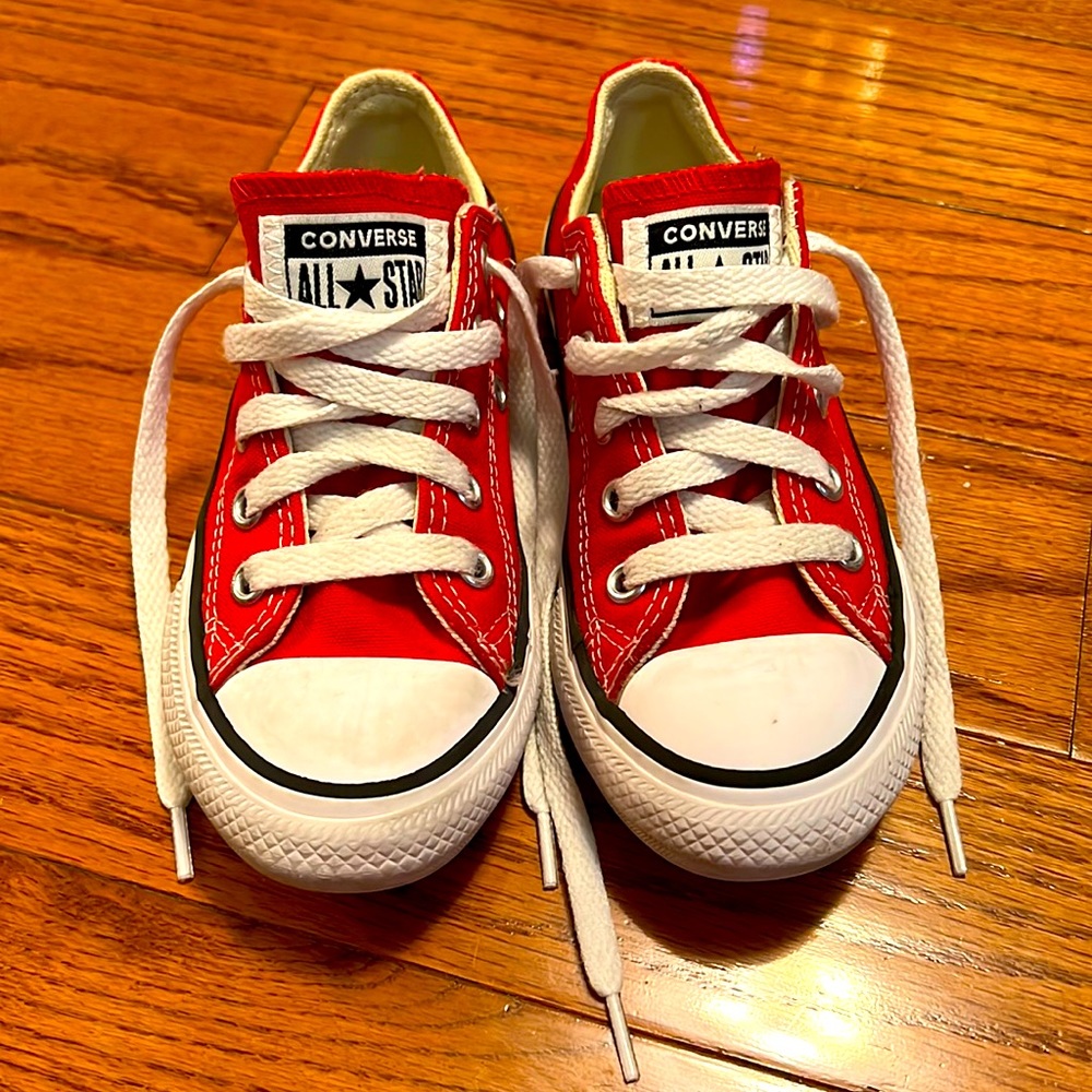 Converse red size 11 toddler kids
